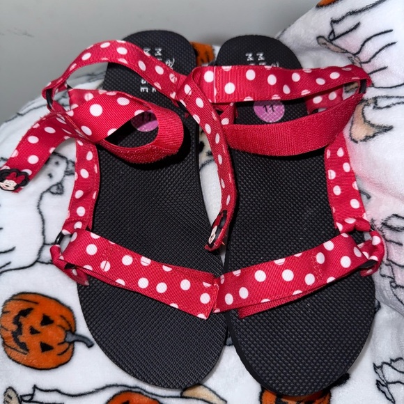 Disney Minnie Mouse Polka Dot Red and Black Sandals, Size 11 - Picture 2 of 6